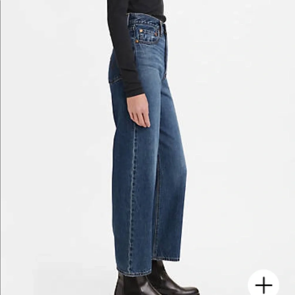 Levi’s Ribcage Straight Jeans - Picture 2 of 11